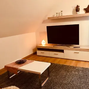 Apartment Großes 1-zimmer Wohlfühl-appartement, Rednitzhembach
